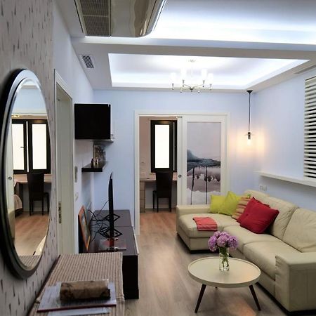 Top Location Kristi Apartments 05 Tirana Buitenkant foto