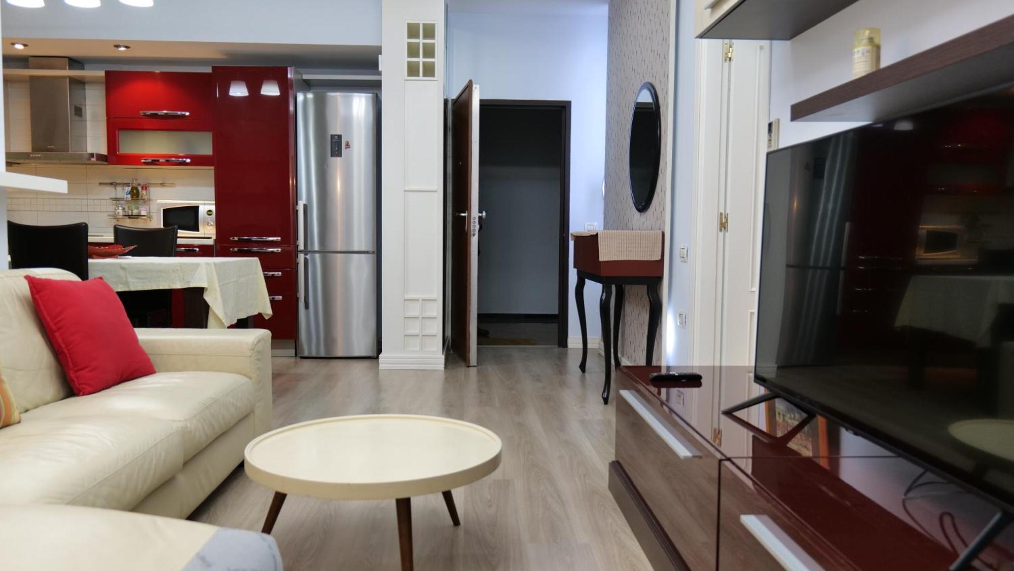 Top Location Kristi Apartments 05 Tirana Buitenkant foto